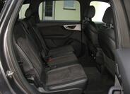 Audi Q7 19