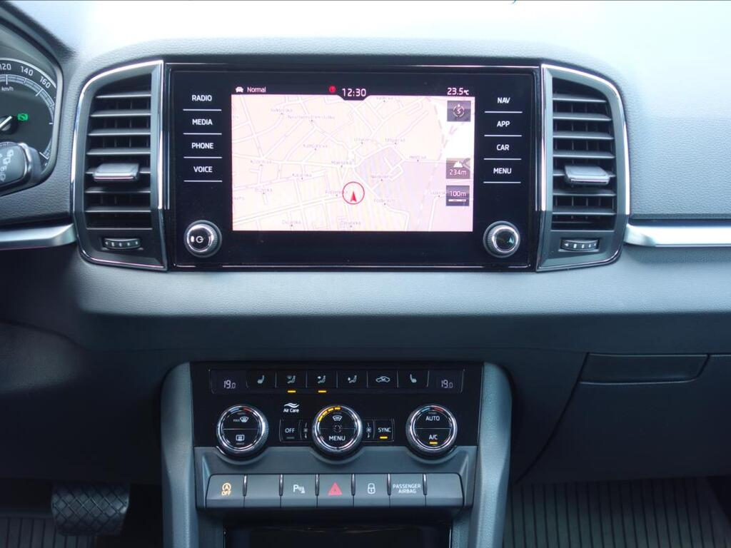 Škoda Karoq 23