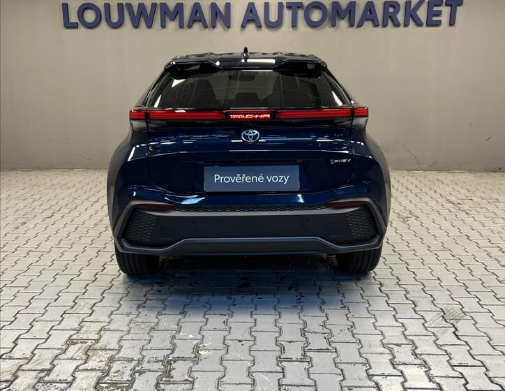 Toyota C-HR 15