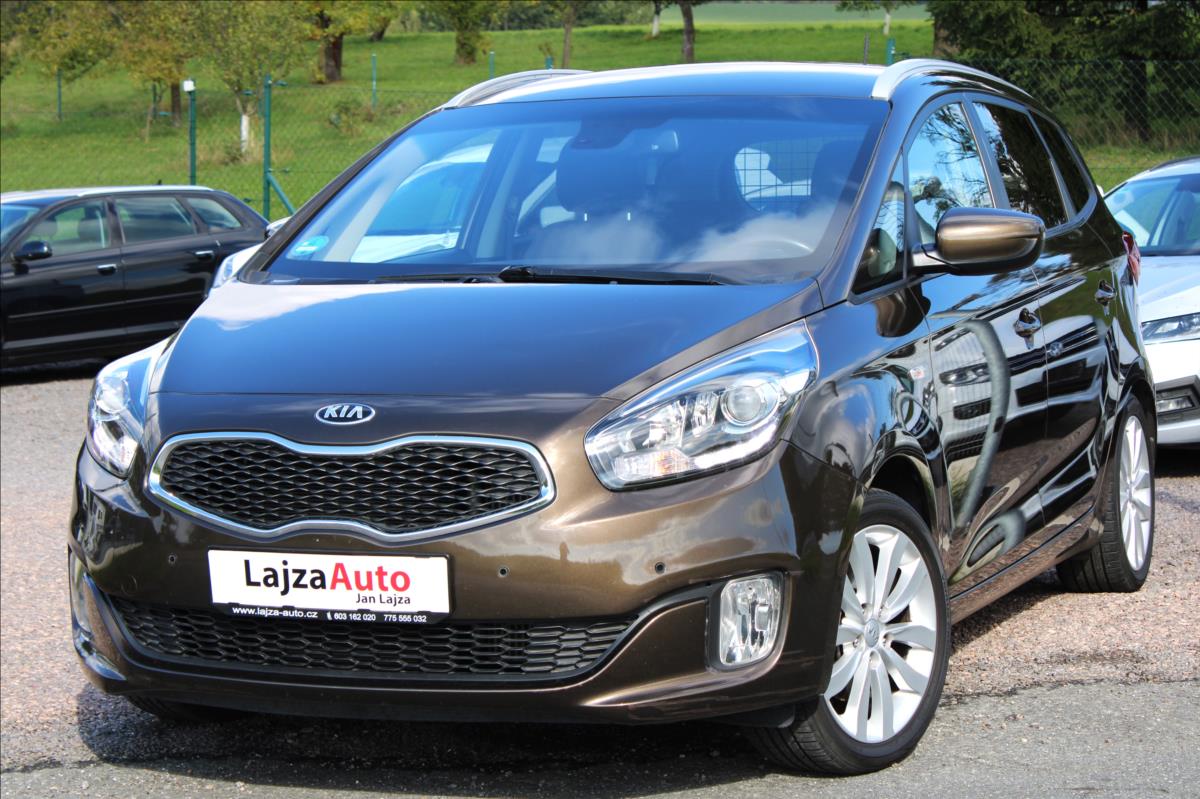 KIA Carens