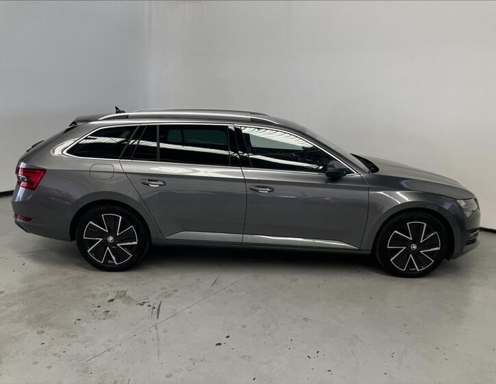 Škoda Superb 3