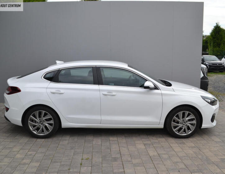 Hyundai i30 6