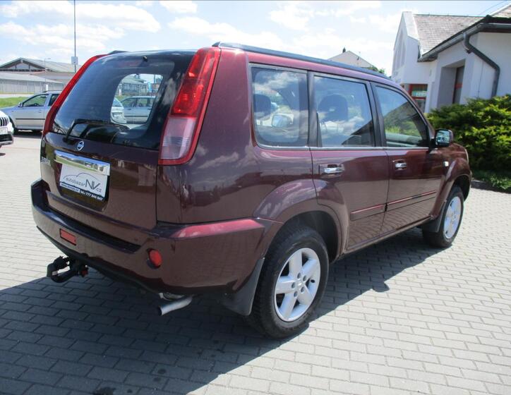 Nissan X-Trail 4