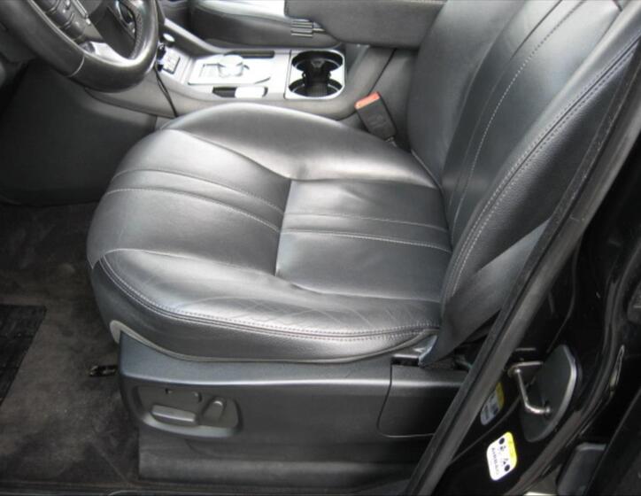 Land Rover Discovery 15