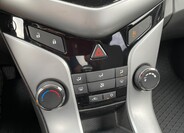 Chevrolet Cruze 13