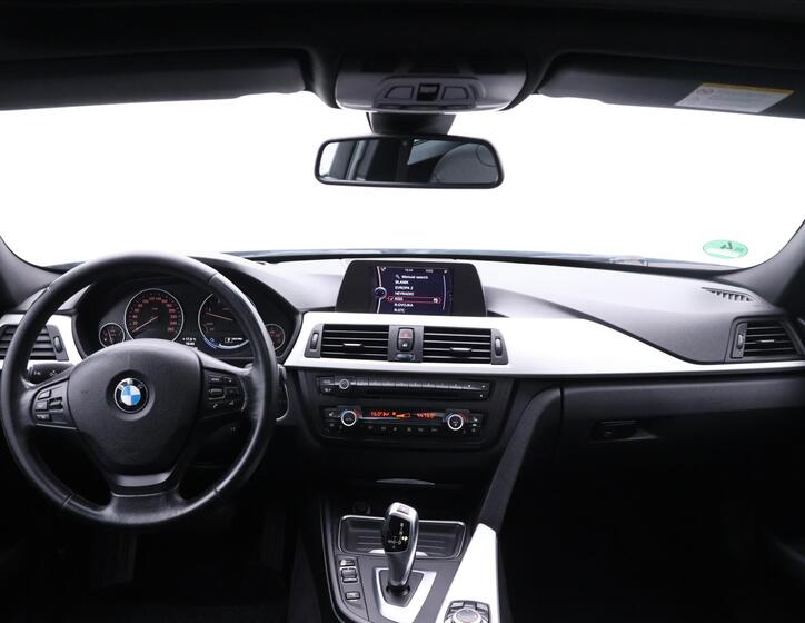 BMW Řada 3 26