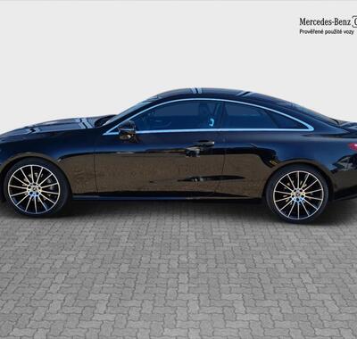Mercedes-Benz Třídy E 2