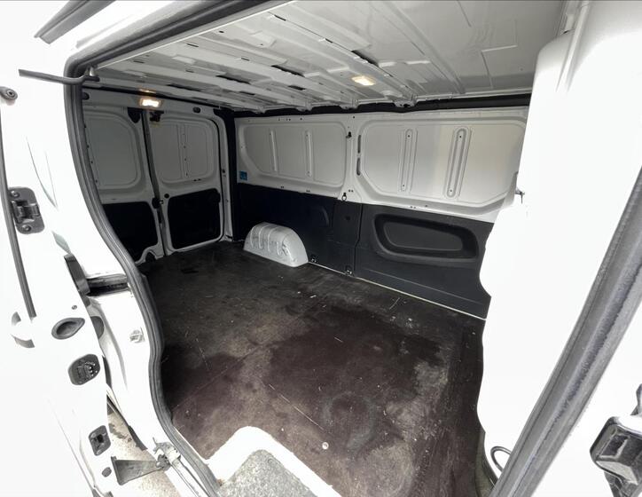 Renault Trafic 21