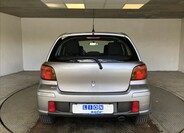 Toyota Yaris 6