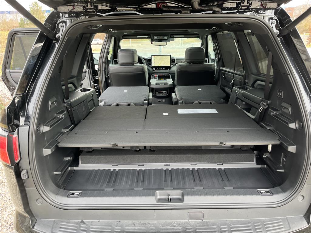 Toyota Sequoia