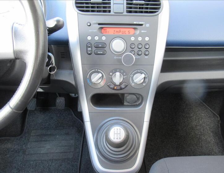 Suzuki Splash 11