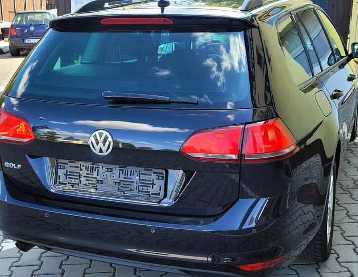 Volkswagen Golf 13