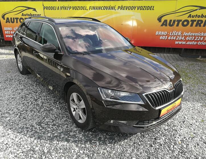 Škoda Superb 2