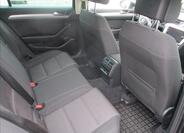 Volkswagen Passat 11