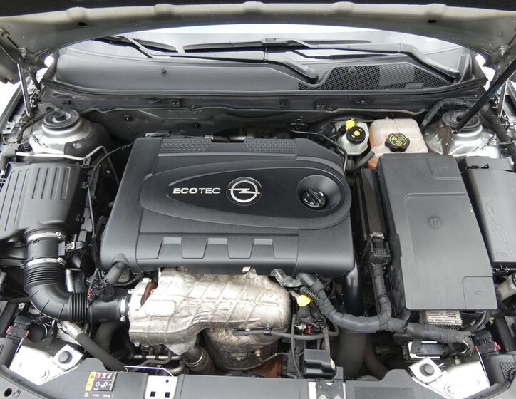 Opel Insignia 40