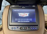 Cadillac Escalade 32