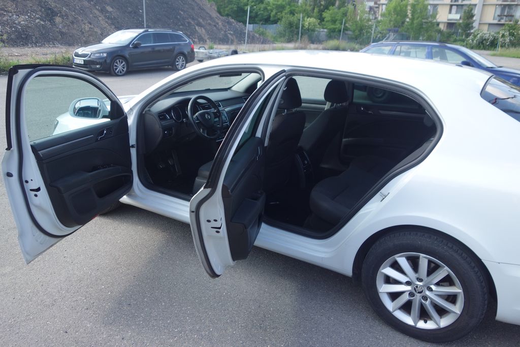 Škoda Superb