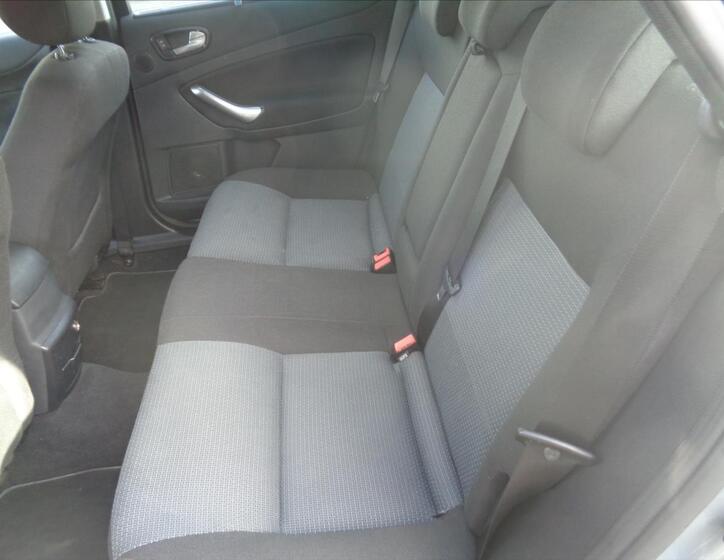 Ford Mondeo 7