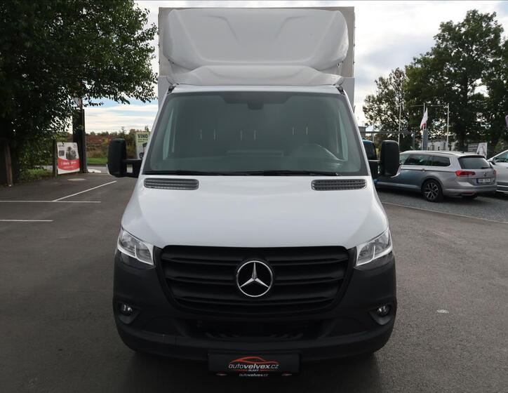 Mercedes-Benz Sprinter 7