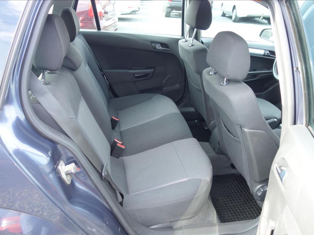 Opel Astra 12