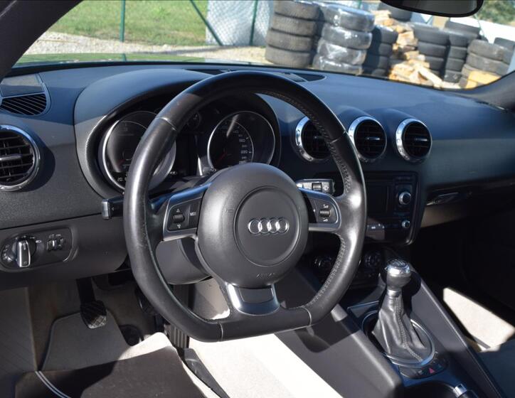 Audi TT 16