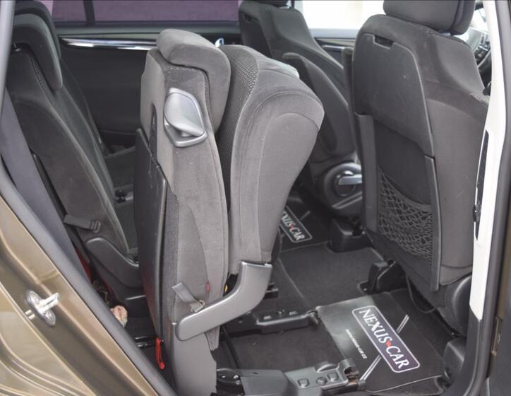 Citroën C4 Picasso 22