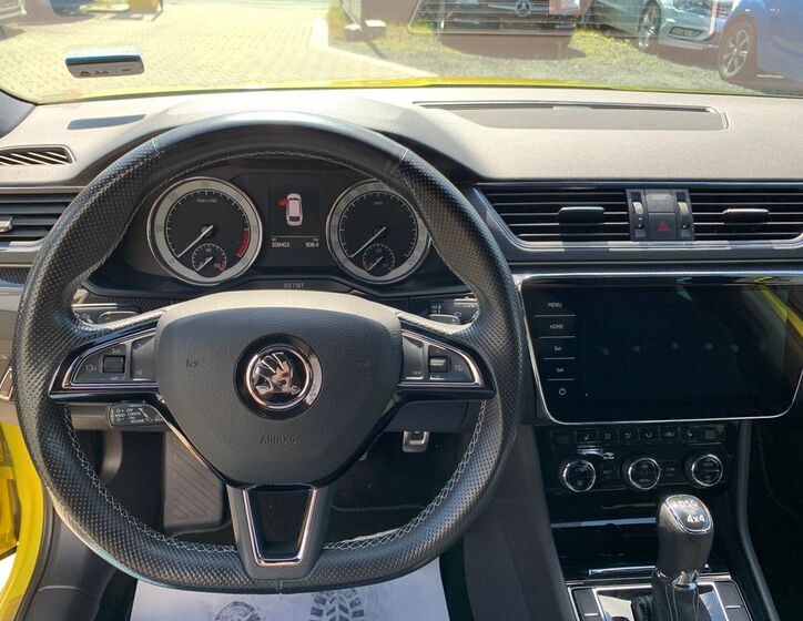 Škoda Superb 13