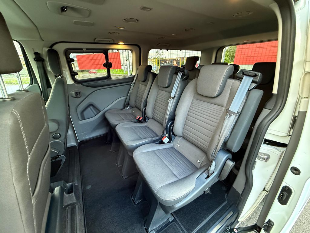 Ford Tourneo Custom