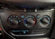 Ford Focus 22