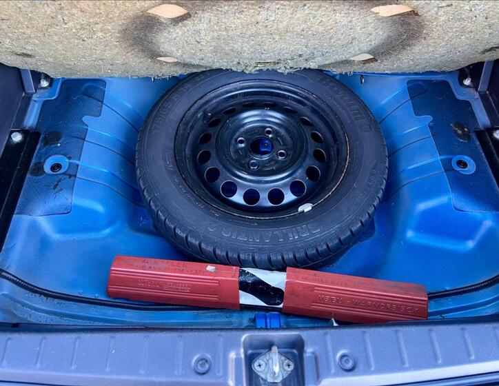 Suzuki Ignis 16