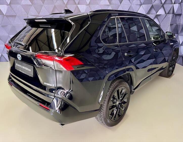 Toyota RAV4 7
