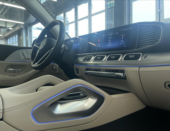 Mercedes-Benz GLE 16