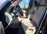 Land Rover Discovery 5
