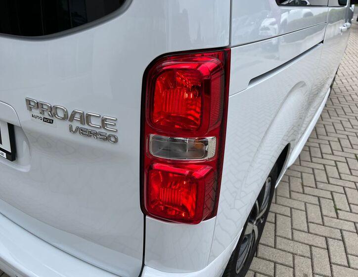 Toyota ProAce Verso 11