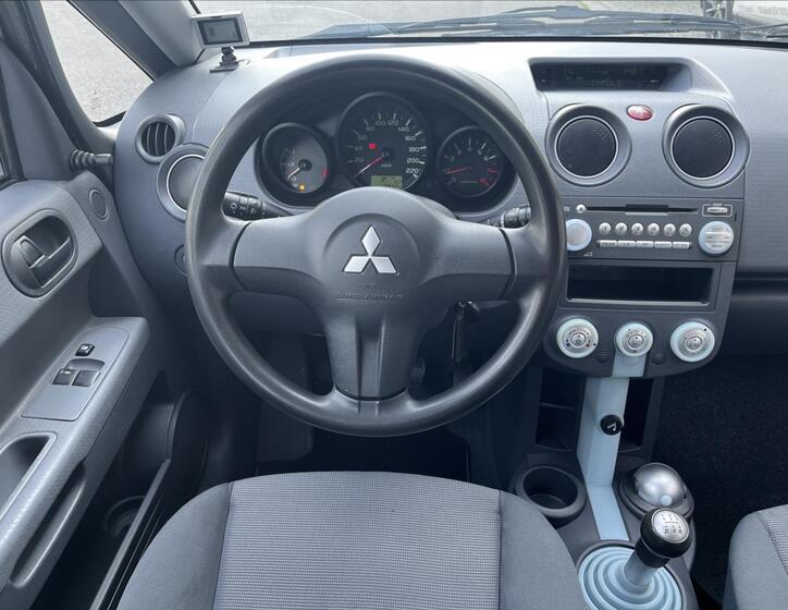 Mitsubishi Colt 10