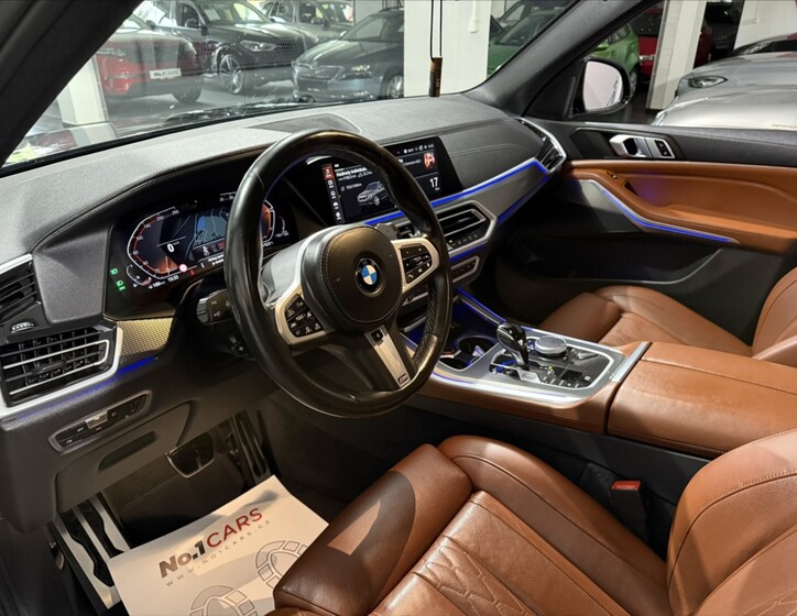 BMW X5 8