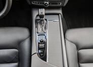 Volvo V90 19