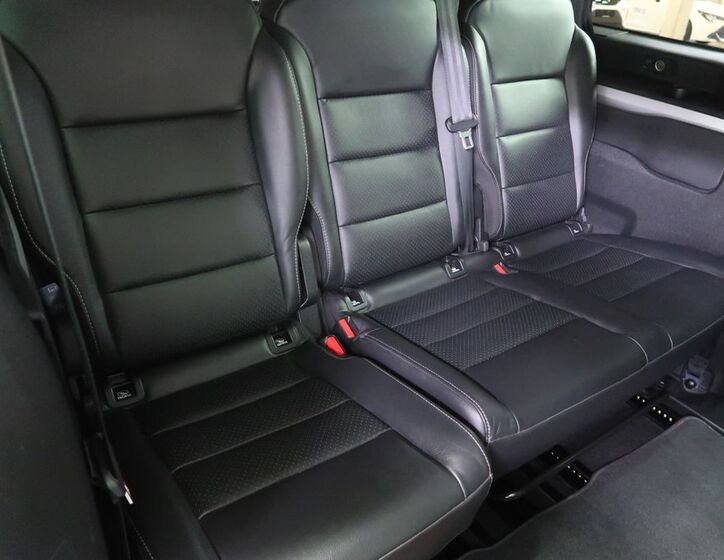 Toyota ProAce 16