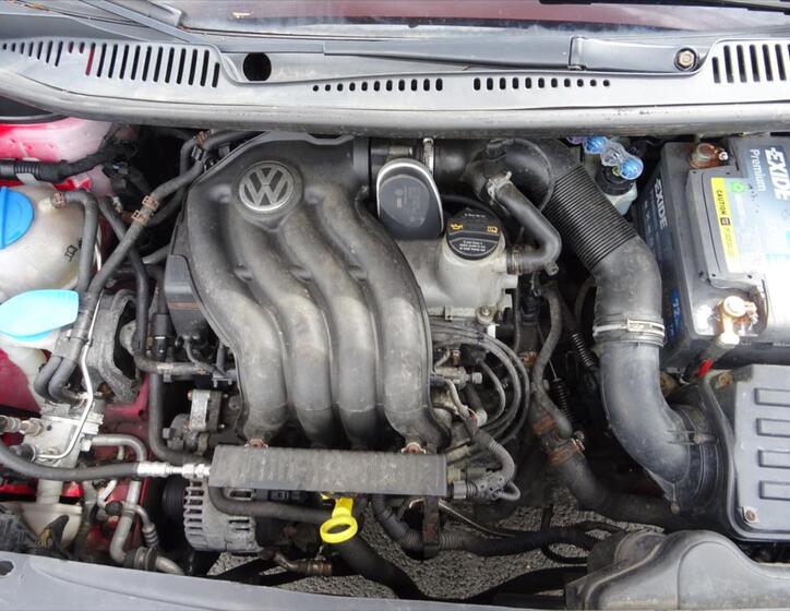 Volkswagen Caddy 24