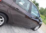 Peugeot 208 10
