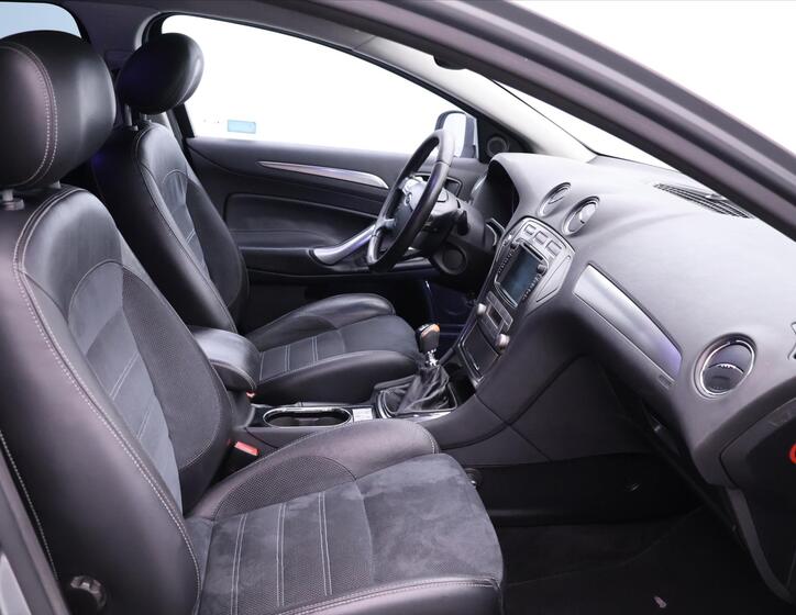 Ford Mondeo 11