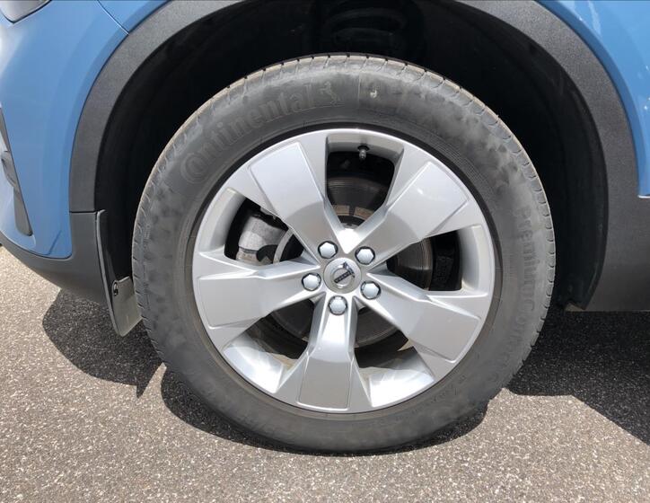 Volvo XC40 23