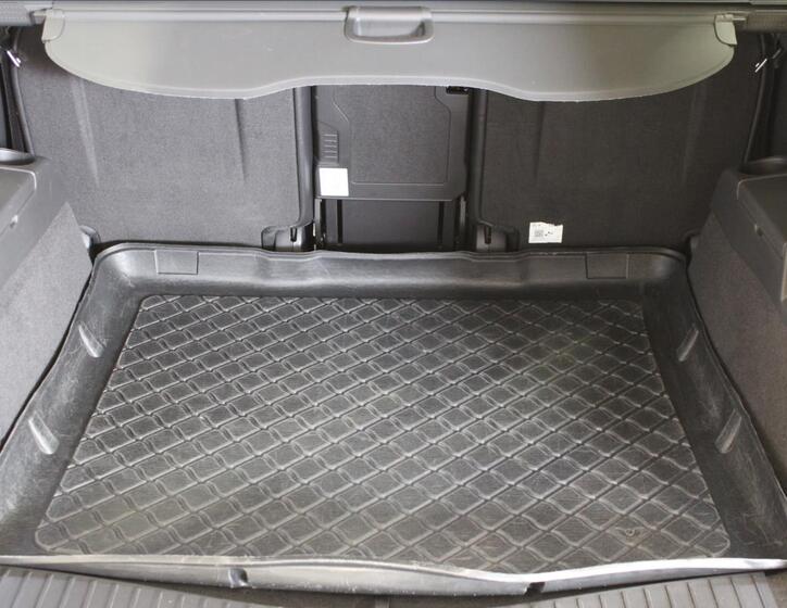 Ford Grand C-MAX 8