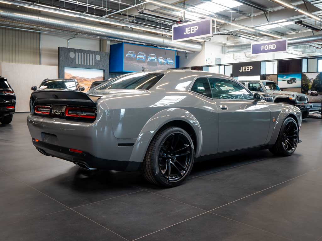 Dodge Challenger