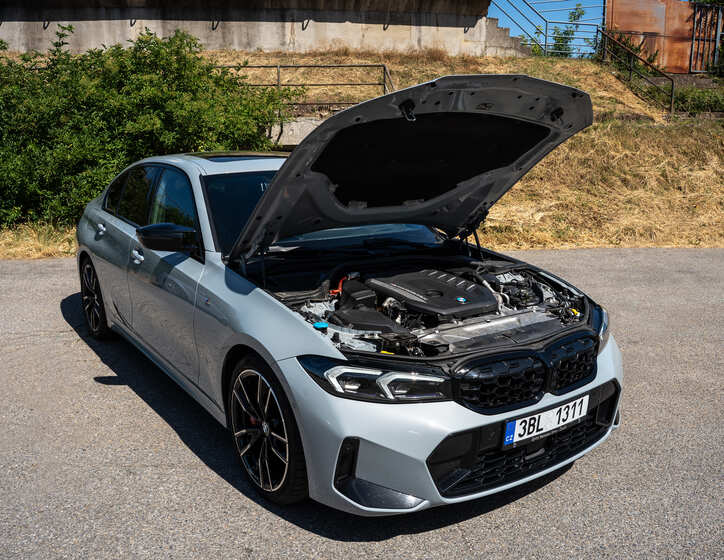 BMW Řada 3 8
