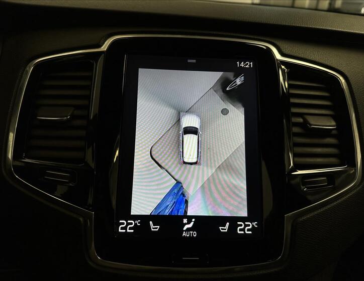 Volvo XC90 12