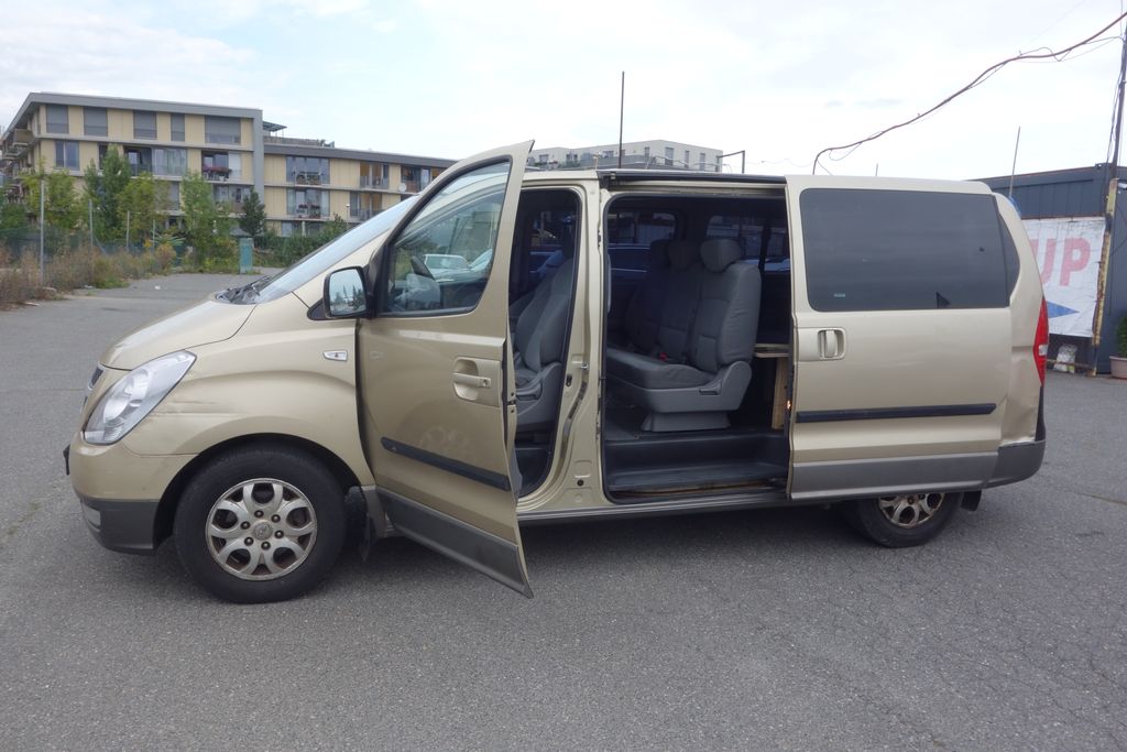 Hyundai H 1