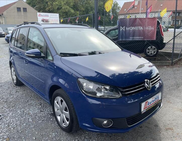 Volkswagen Touran 9
