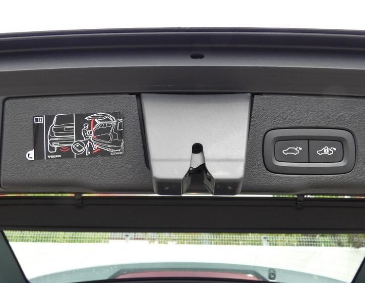 Volvo XC60 20