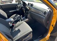 Suzuki Vitara 15